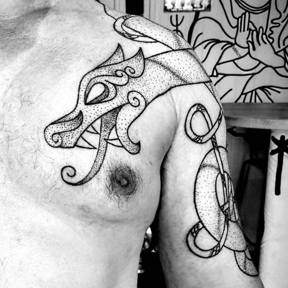 Tatouage Viking Homme Dragon